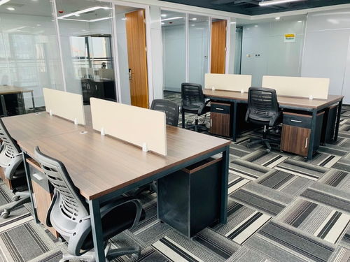 海淀区光耀东方广场写字楼，精装带家具，户型方正电梯间，办公租赁与设备服务一体